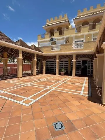 Ola! Holiday Apartment Los Cristianos Arona  Arona (Tenerife)